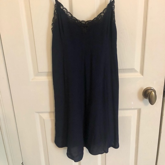 Aritzia slip dress - Picture 2 of 3